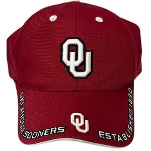 Captivating Headgear for University of Oklahoma Sooners Adjustable Red Ball Cap